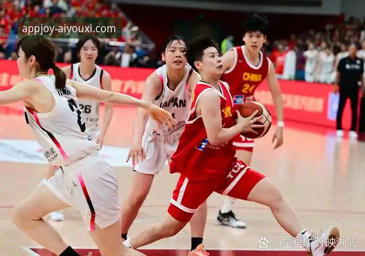 爱游戏app畅享娱乐安装失败 “一大四小”战术 vs 传统双塔:中国女篮的变阵智慧,在爱游戏平台流畅观看中清晰呈现